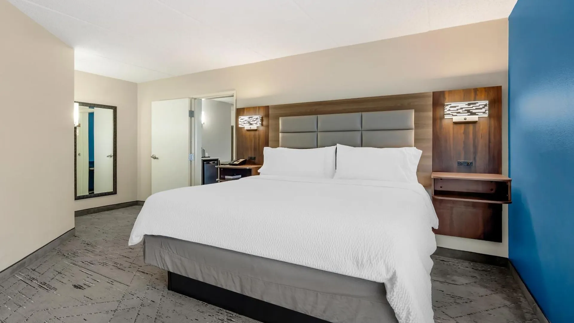 Holiday Inn Express & Suites Nashville Southeast - Antioch By Ihg Hotel