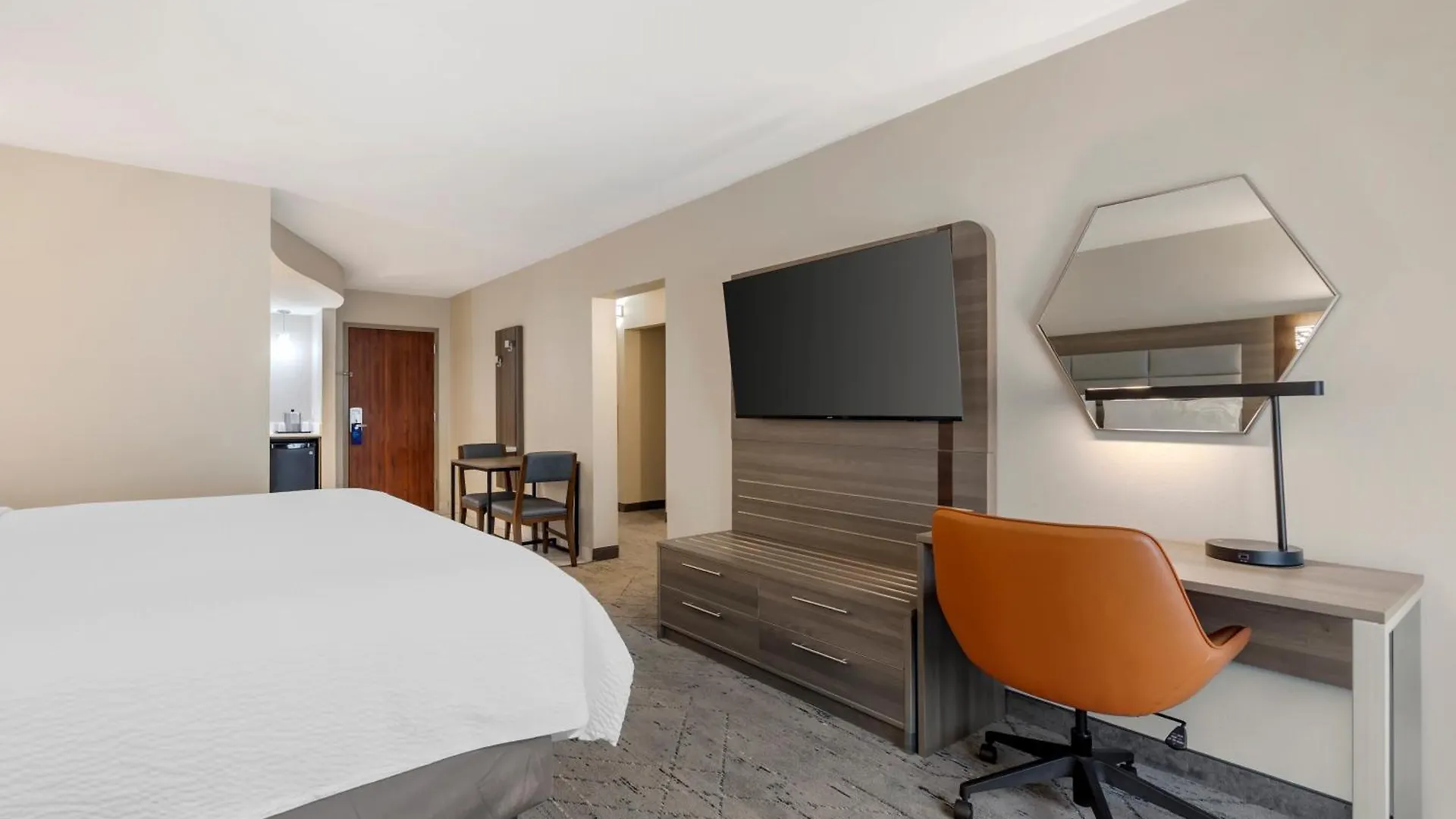 Holiday Inn Express & Suites Nashville Southeast - Antioch By Ihg