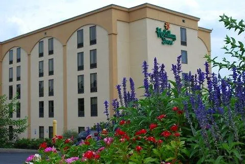 Holiday Inn Express & Suites Nashville Southeast - Antioch By Ihg 3*,